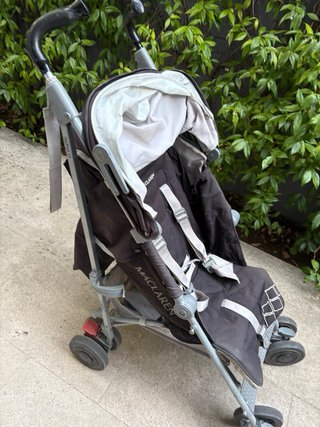 Silla de paseo Maclaren negra