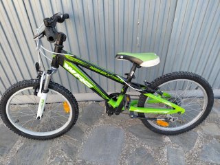 Bicicleta infantil de 24" wrc