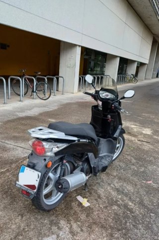 Kymco People S 125 Scooter Negra