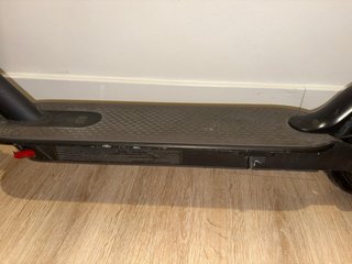 Patinete Eléctrico Negro 1S