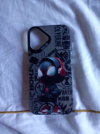 Funda iPhone 16