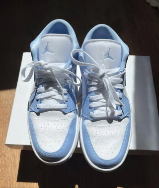 NUEVAS Jordan 1 Low Azul y Blanco