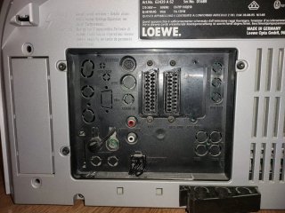 Televisión Loewe Nemos Plata