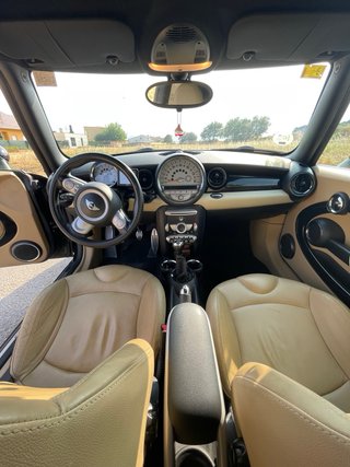 MINI Mini Cooper S 2010