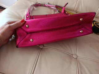 Bolso fucsia brillante nuevo