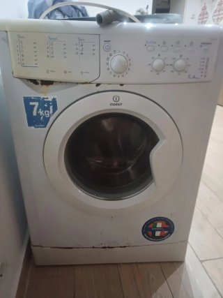 Lavadora Indesit no gira el tambor