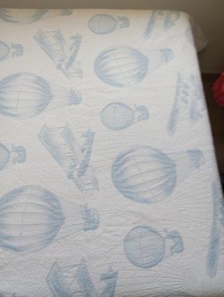Colcha infantil globos aerostáticos