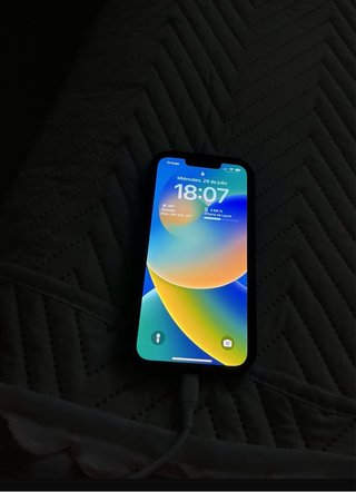 iPhone 14 128GB Lila COMO NUEVO