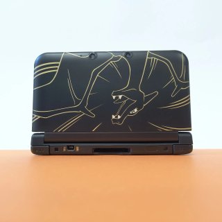 CONSOLE NINTENDO 3DS XL POKEMON CHARIZARD + CAVO