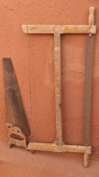 2 Sierras antiguas de carpintero