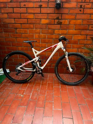 Bicicleta Doble LaPierre Control 629