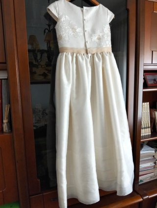 Vestido de Comunión Blanco y Dorado