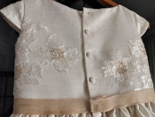 Vestido de Comunión Blanco y Dorado