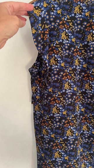 Camiseta mujer floral sin mangas