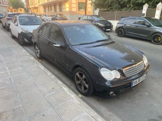 Mercedes-Benz Clase C 2006