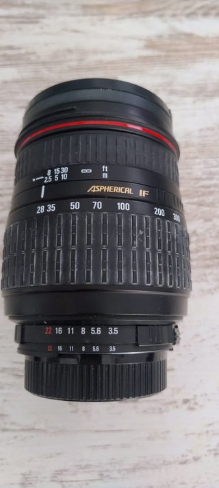 Sigma 28-300mm f/3.5-6.3 DL Objetivo Cámara