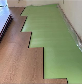 Instalador profesional SPC, Laminado, Parquet,