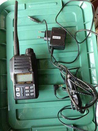Emisora Standard Horizon HX500E Sumergible