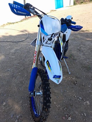 TM Racing 250 Fi Enduro Moto