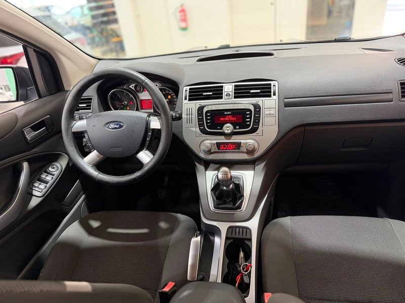 Ford Kuga 2.0 TDCi Titanium 4WD 2011, foto 17