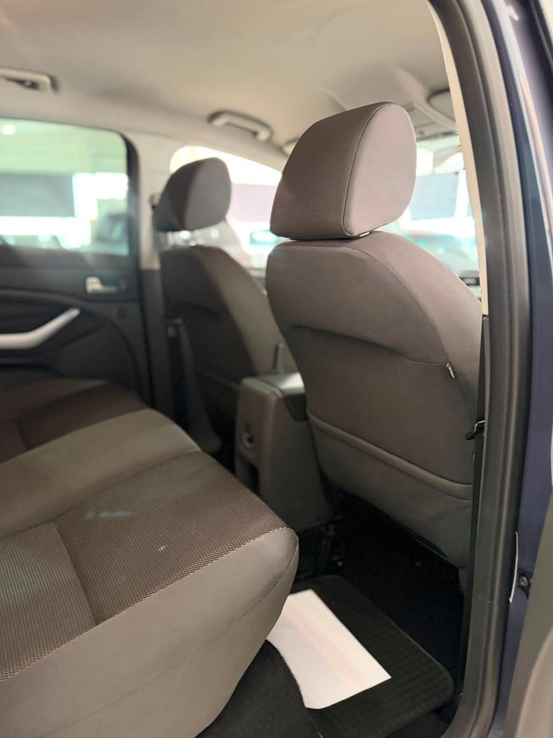 Ford Kuga 2.0 TDCi Titanium 4WD 2011, foto 20