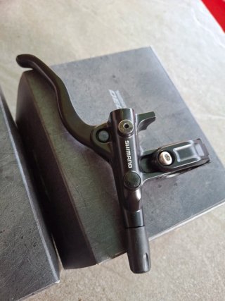Frenos Shimano BL-M4100