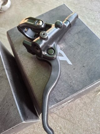 Frenos Shimano BL-M4100