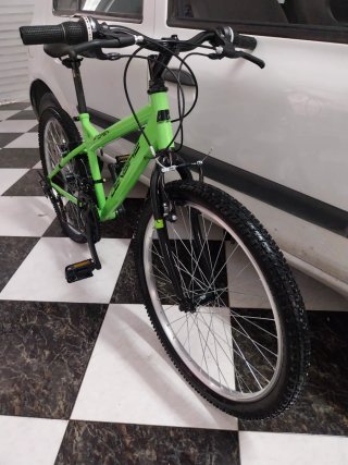 Bicicleta verde DENBIKE 24 para niños
