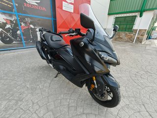 Yamaha TMAX 560 Tech MAX 2023 - 17000 km