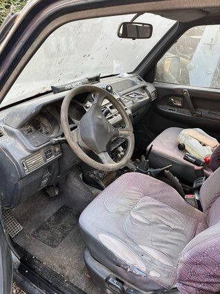 Mitsubishi Montero sin motor