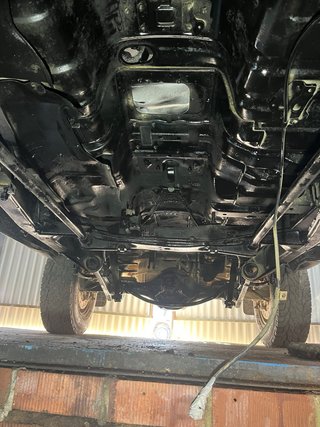 Mitsubishi Montero sin motor