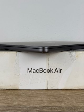 Apple MacBook Air M3 8GB RAM 256GB SSD