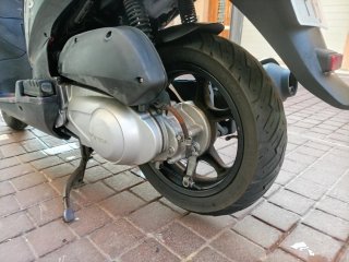 Honda PS125i Scooter Negra