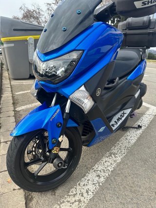 Yamaha NMAX Maxi Scooter Azul