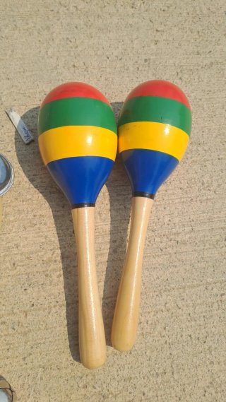 Maracas y Pandereta de Madera para Niños