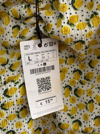 Vestido Stradivarius estampado limones Talla L