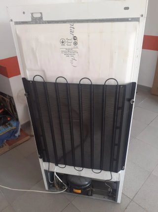 Congelador vertical Ardo 6 cajones