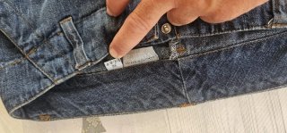 Pantalón vaquero campana azul oscuro