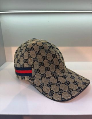 Gorra Gucci sin utilizar
