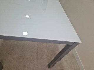 Mesa de cocina cristal templado y metal