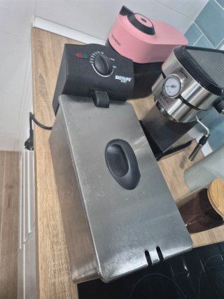 Freidora Bastilipo Premier 2000W 2.5L
