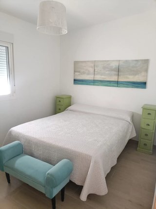 Se venden parcela con 2 apartamentos en Chiclana