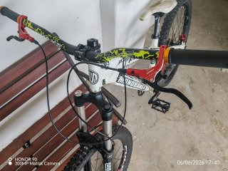 Mondraker Play 3 Dirt Jump Bike