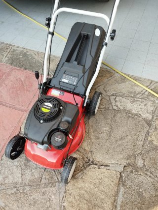 Cortacésped Greencut Rojo