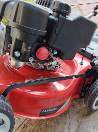 Cortacésped Greencut Rojo
