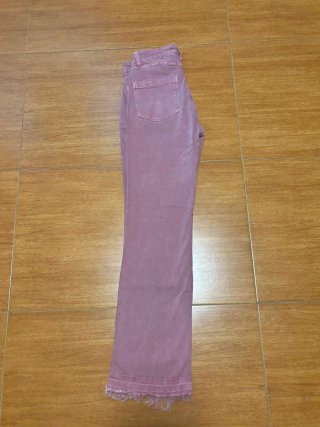 Pantalón Bershka rosa flare botones