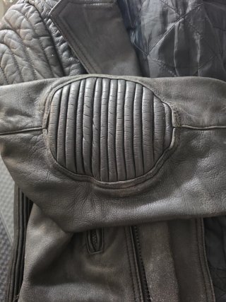 Chaqueta de cuero para moto