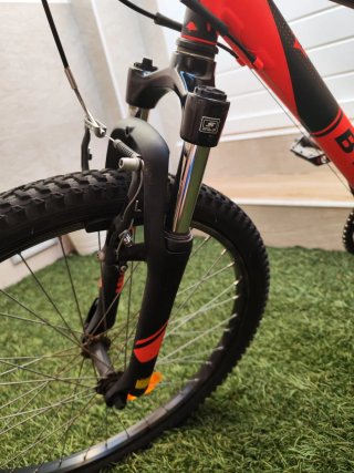 Bicicleta Montaña Roja BTWIN Rockrider Talla S