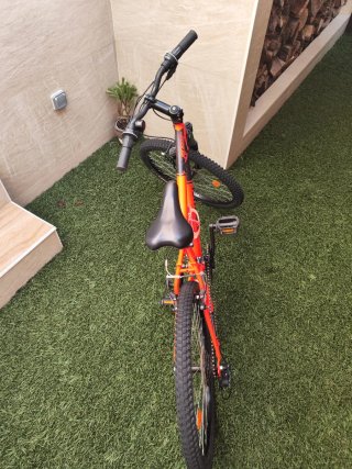 Bicicleta Montaña Roja BTWIN Rockrider Talla S