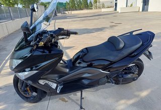 Yamaha T MAX 500 Negra